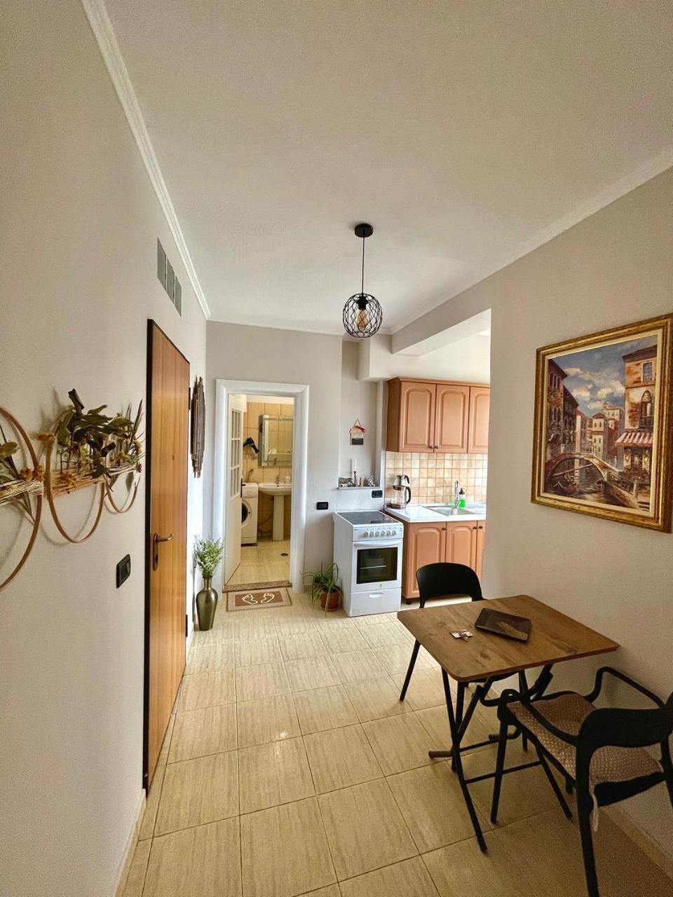 Flex Apartment Tiranë Luaran gambar